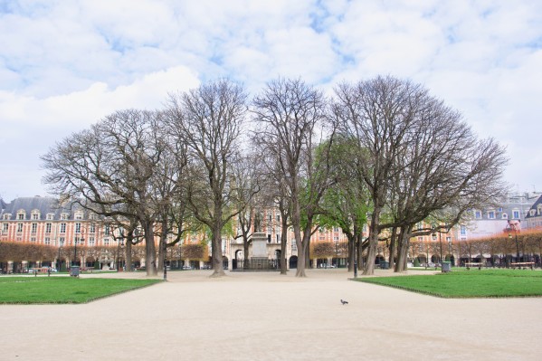 Place des Vosges by Bill Osuch